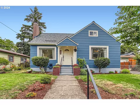 4112 SE 70th Ave, Portland, OR 97206