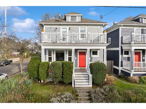 103 NE Fargo St, Portland, OR 97212