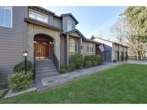 9885 SE Tower Dr, Damascus, OR 97089
