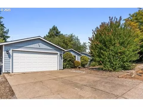 5083 Linda Ct, Salem, OR 97306