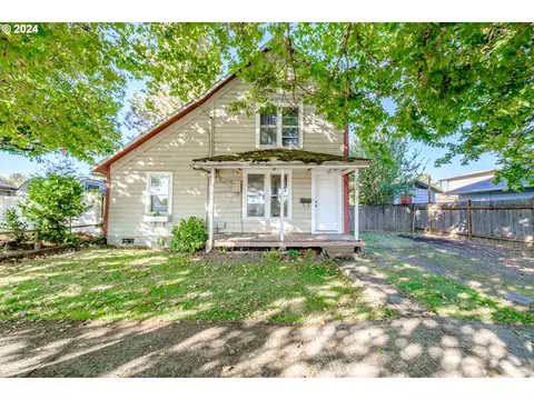 262 Broad St S, Monmouth, OR 97361