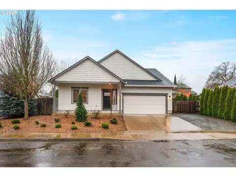 1311 N Wilson St, Lafayette, OR 97127