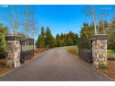 20900 S Springwater Rd, Estacada, OR 97023