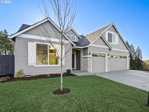 202 W 19th St, La Center, WA 98629