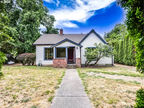 32000 Hist Columbia River Hwy, Troutdale, OR 97060