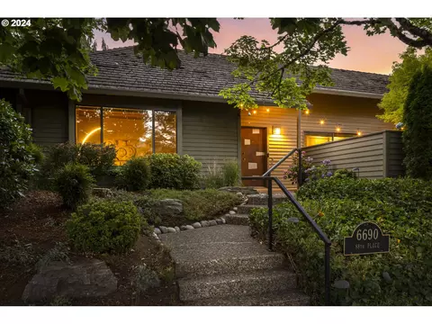 6690 SW 88th Pl, Portland, OR 97223