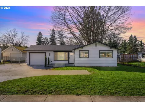 9745 SE Bell Ave, Milwaukie, OR 97222
