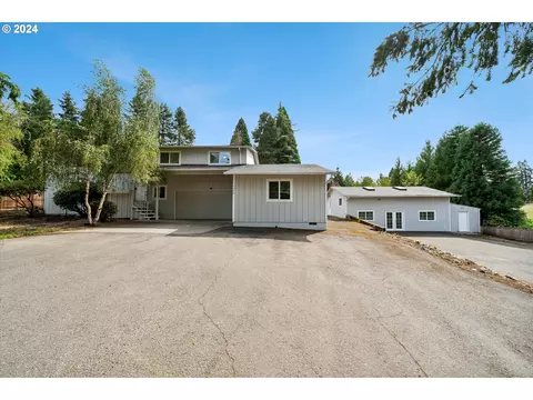 14344 Holly Crest Ln, Oregon City, OR 97045