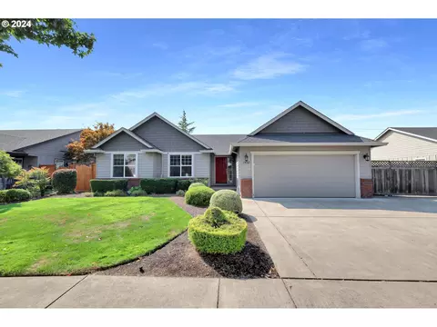 1532 Eyrie Ln, Eugene, OR 97402