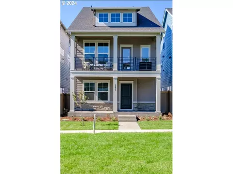 3274 SE Hemera Ln, Hillsboro, OR 97123