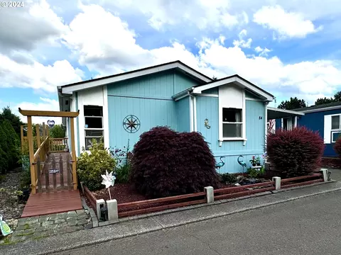10400 SE Cook Ct #84, Milwaukie, OR 97222