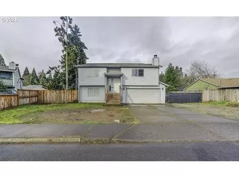 1221 S Elm Ct, Canby, OR 97013