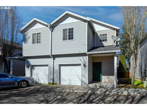 4942 SE 122nd Ave, Portland, OR 97236