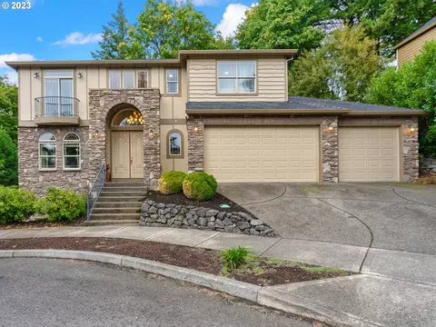 13925 SE Fircrest St, Portland, OR 97236