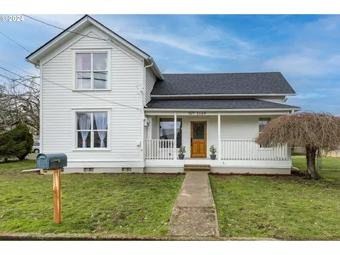 1149 SW Brockwood Ave, Mcminnville, OR 97128