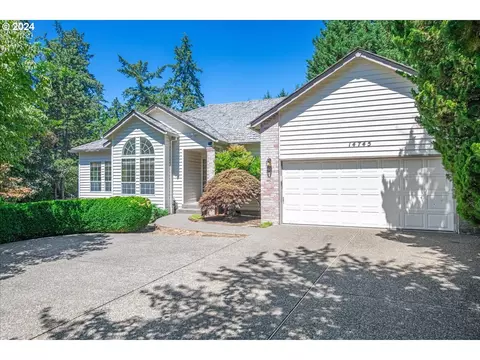 14745 SW Gull Dr, Beaverton, OR 97007