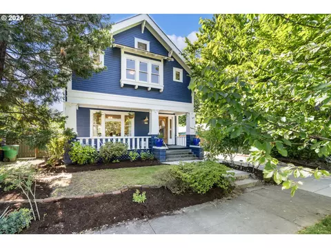 2033 SE 51st Ave, Portland, OR 97215