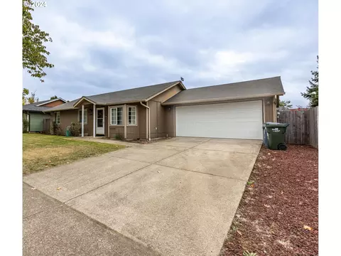 3365 Douglas Dr, Springfield, OR 97478