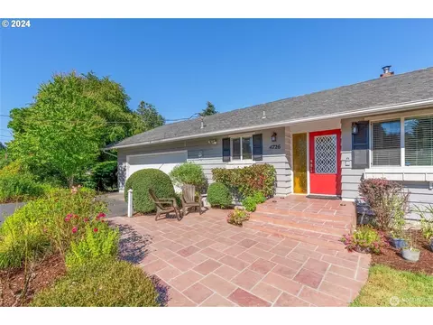4726 Pleasant Hill Rd, Kelso, WA 98626
