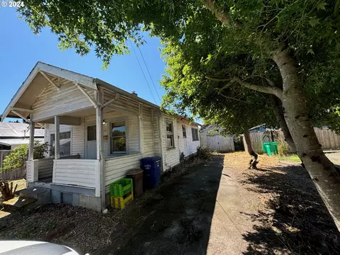 3226 SE Madison St, Milwaukie, OR 97222