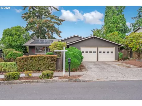 2025 NW 13th St, Gresham, OR 97030