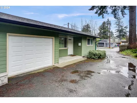 7316 SW Capitol Hwy, Portland, OR 97219