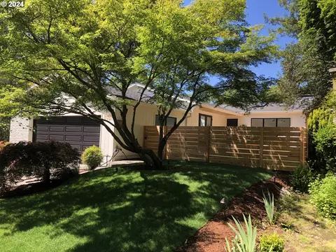 7755 SE 22nd Ave, Portland, OR 97202