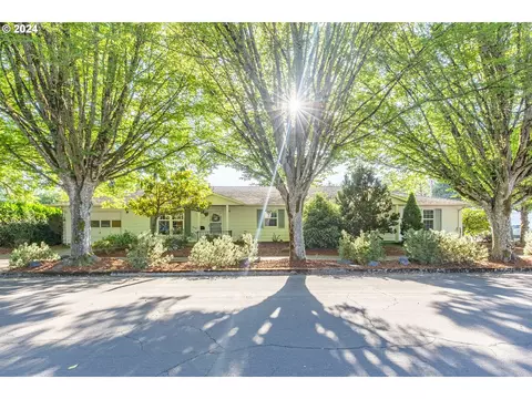 1014 Lawnridge St, Albany, OR 97321