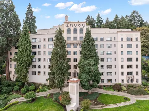 2336 SW Osage St #301, Portland, OR 97205
