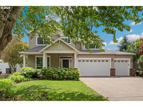 17062 NW Emerald Canyon Dr, Beaverton, OR 97006