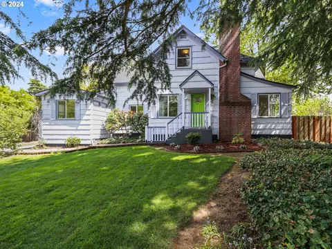 13520 SE Oatfield Rd, Milwaukie, OR 97222