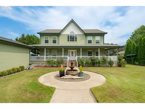 181 Laurie Ln, Roseburg, OR 97471