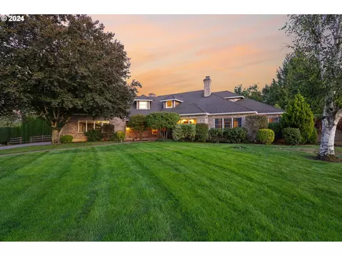 21998 SW Stafford Rd, Tualatin, OR 97062