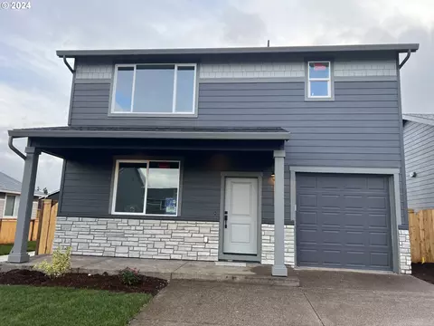 11208 Blueberry Loop NE, Donald, OR 97020