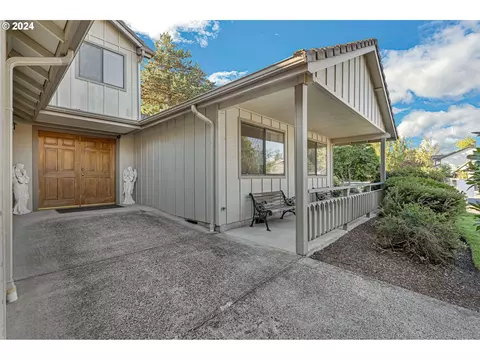 2894 Elysium Ave, Eugene, OR 97401 photo 1