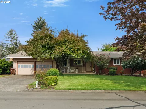 180 NW Chastain Ct, Gresham, OR 97030