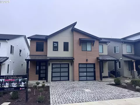 5725 W A St #A, West Linn, OR 97068