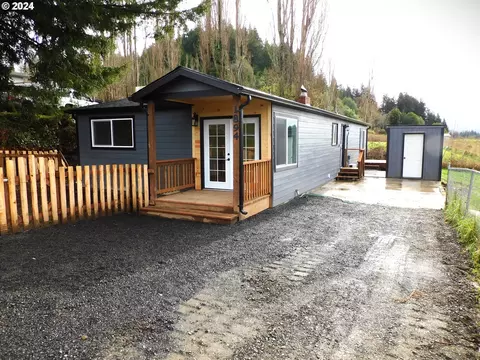 1894 Kincheloe Ln, Myrtle Point, OR 97458
