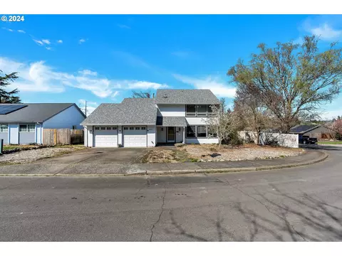 4855 NW Shaniko Ct, Portland, OR 97229