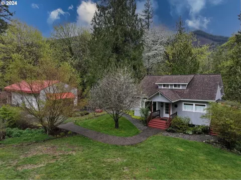 64235 E Brightwood Loop Rd, Brightwood, OR 97011