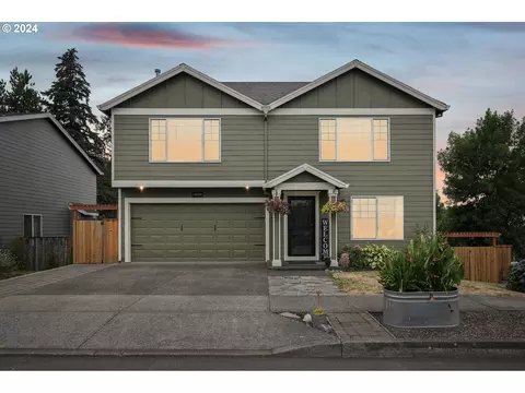 19199 Barrington Ave, Sandy, OR 97055