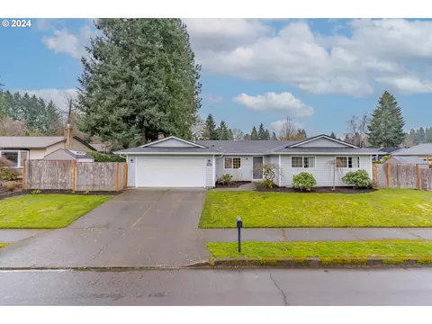 9396 SW Klamath Ct, Tualatin, OR 97062