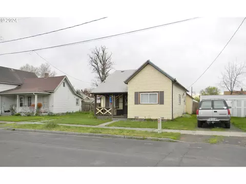 9 SE 9th St, Pendleton, OR 97801