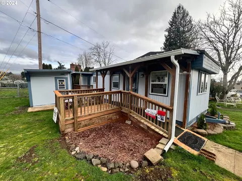 142 Shirley St, Molalla, OR 97038