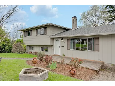 11970 SW Burlheights St, Portland, OR 97223