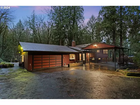 15060 Loder Rd, Oregon City, OR 97045