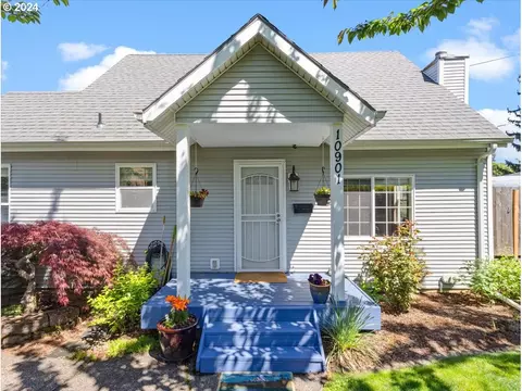 10901 NE Broadway, Portland, OR 97220