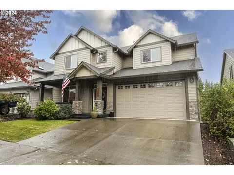 406 W Oxford St, Newberg, OR 97132