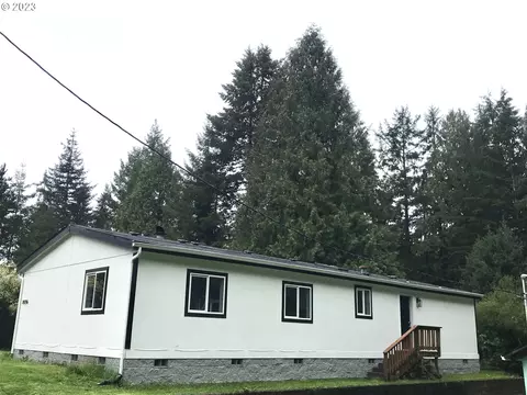 89296 Shore Crest Dr, Florence, OR 97439