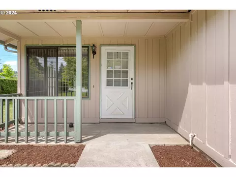 4707 NE 109th Ave, Portland, OR 97220